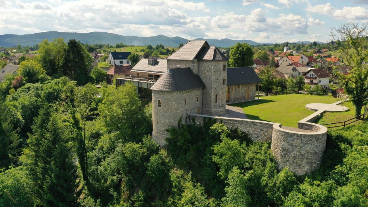 Vinica Castle Hotel Buitenkant foto